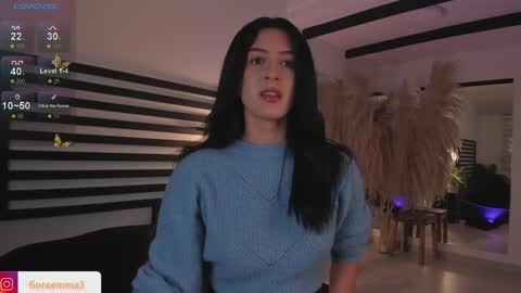 Emma online show from 01/05/25, 02:41