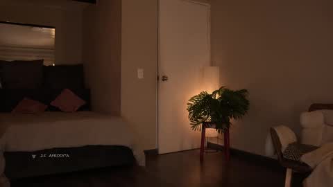 Emma online show from 10/01/25, 12:16