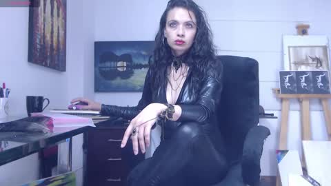 Afrodita Arggeniss online show from 10/19/25, 10:32
