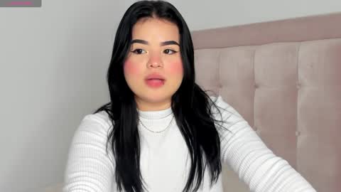 Snapshot of afrodita_grek chatting on 01/22/25, 04:13 Vanessa online show from 01/22/25, 04:13