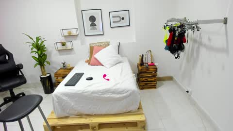 Afrodita online show from 12/15/24, 07:13