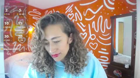 Snapshot of afrodita_solis chatting on 06/17/26, 06:53 afrodita_solis online show from 06/17/26, 06:53