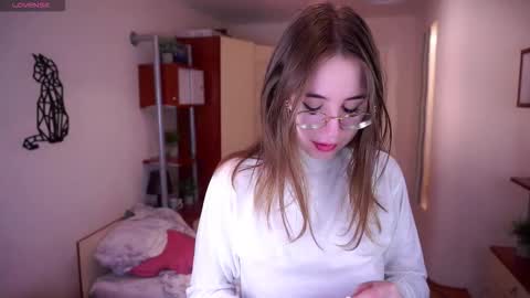 Kind sensual Emma fav pattern 2266 online show from 02/26/26, 04:11