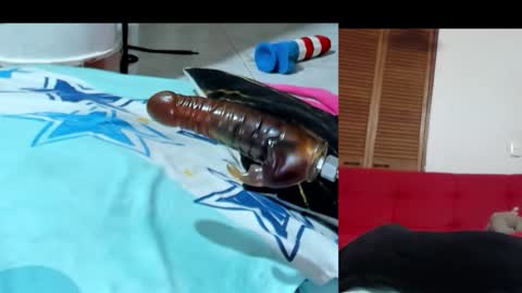 Snapshot of afroditacute16 chatting on 10/25/25, 03:58 afroditacute16 online show from 10/25/25, 03:58