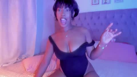 Snapshot of afrogoddes chatting on 10/10/25, 09:03 afrogoddes online show from 10/10/25, 09:03