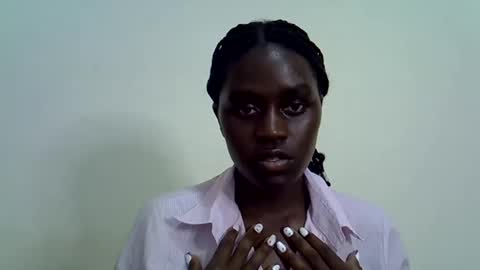 Snapshot of afronubians chatting on 02/19/25, 03:27 afronubians online show from 02/19/25, 03:27