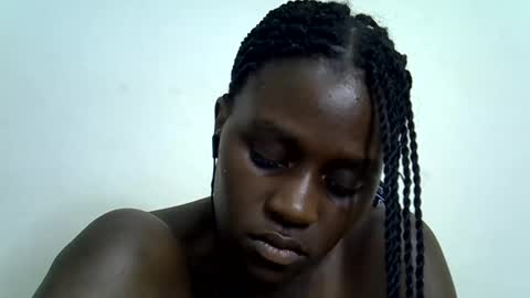 Snapshot of afronubians chatting on 03/08/25, 11:05 afronubians online show from 03/08/25, 11:05