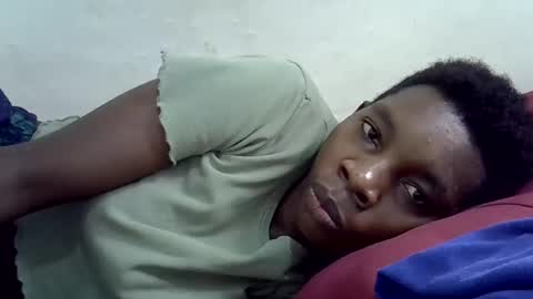 Snapshot of afronubians_ chatting on 01/25/25, 02:25 pink and josphen online show from 01/25/25, 02:25