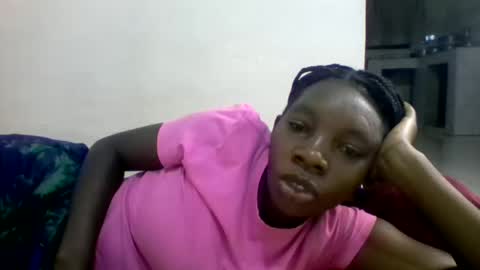 Snapshot of afronubians_ chatting on 02/01/25, 04:54 pink and josphen online show from 02/01/25, 04:54