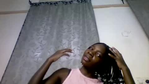 Snapshot of afronubians_ chatting on 02/03/25, 10:14 pink and josphen online show from 02/03/25, 10:14