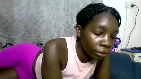 Snapshot of afronubians_ chatting on 02/03/25, 02:55 pink and josphen online show from 02/03/25, 02:55