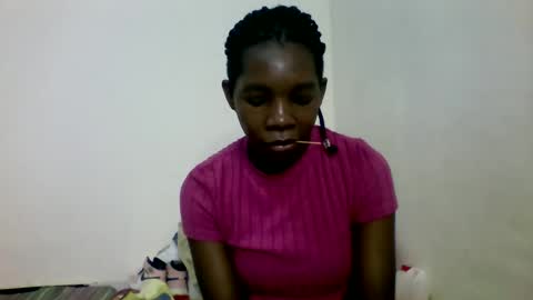Snapshot of afronubians_ chatting on 02/15/25, 11:39 pink and josphen online show from 02/15/25, 11:39