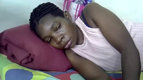 Snapshot of afronubians_ chatting on 02/19/25, 05:49 pink and josphen online show from 02/19/25, 05:49