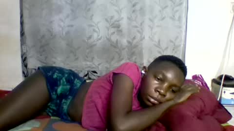 Snapshot of afronubians_ chatting on 03/05/25, 11:49 pink and josphen online show from 03/05/25, 11:49