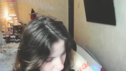 agata_in_wonderland online show from 10/12/25, 07:02