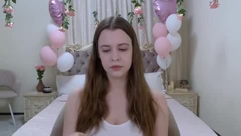 Agata Aisitt online show from 03/12/25, 05:38