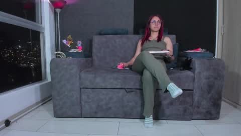 Snapshot of agatacollinsss chatting on 02/20/25, 01:46 Agata Collinss online show from 02/20/25, 01:46