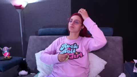 Snapshot of agatacollinsss chatting on 09/29/25, 05:34 Agata Collinss online show from 09/29/25, 05:34