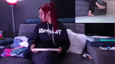 Snapshot of agatacollinsss chatting on 10/05/25, 06:01 Agata Collinss online show from 10/05/25, 06:01