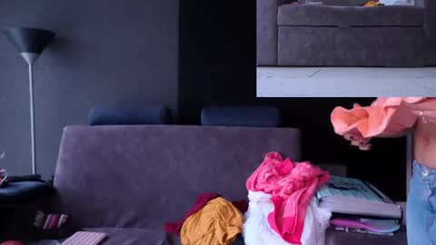 Snapshot of agatacollinsss chatting on 10/13/25, 10:32 Agata Collinss online show from 10/13/25, 10:32