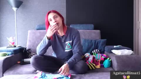 Snapshot of agatacollinsss chatting on 11/16/25, 04:12 Agata Collinss online show from 11/16/25, 04:12