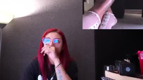 Snapshot of agatacollinsss chatting on 12/18/25, 02:17 Agata Collinss online show from 12/18/25, 02:17