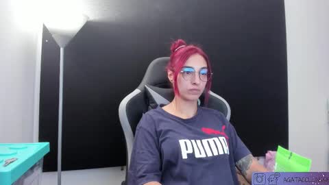 Snapshot of agatacollinsss chatting on 03/04/26, 04:35 Agata Collinss online show from 03/04/26, 04:35