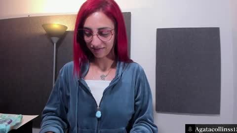 Snapshot of agatacollinsss chatting on 05/19/26, 04:19 Agata Collinss online show from 05/19/26, 04:19