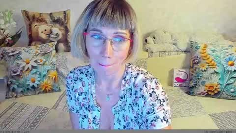 Snapshot of agatafox chatting on 06/29/26, 10:15 Agata online show from 06/29/26, 10:15