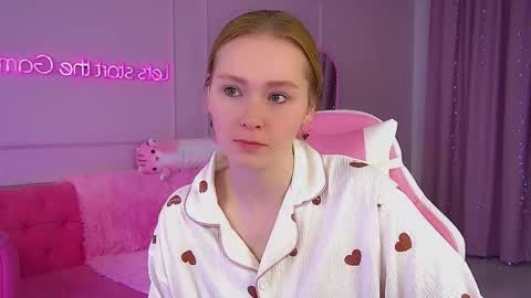 AgataFoxley online show from 10/06/25, 07:06