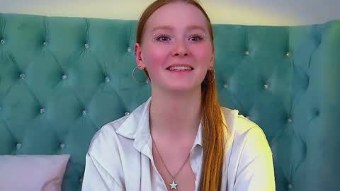 AgataFoxley online show from 06/08/26, 01:39
