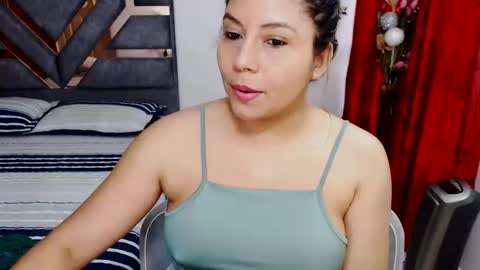 Snapshot of agatasexx chatting on 05/26/26, 03:52 johana online show from 05/26/26, 03:52