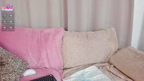 Snapshot of agatha__milf chatting on 06/19/26, 02:27 Elon M 3 online show from 06/19/26, 02:27