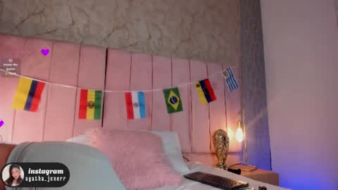 Snapshot of agatha_jener chatting on 07/07/26, 11:47 agatha_jener online show from 07/07/26, 11:47