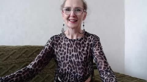 Snapshot of agatha_moore_ chatting on 01/14/25, 06:02 Agatha online show from 01/14/25, 06:02