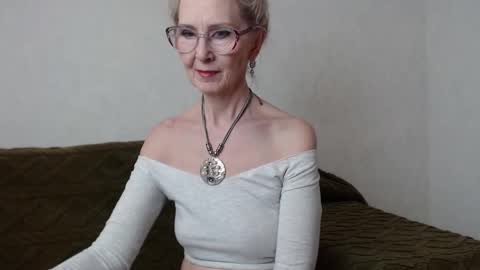 Snapshot of agatha_moore_ chatting on 02/19/25, 02:55 Agatha online show from 02/19/25, 02:55