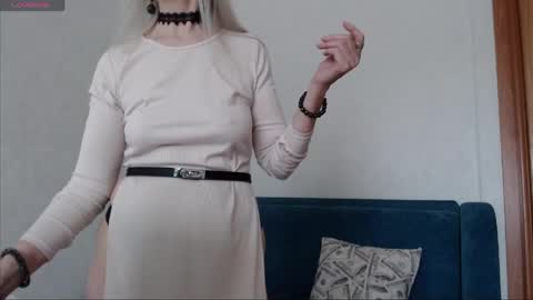 Snapshot of agatha_moore_ chatting on 03/25/26, 06:41 Agatha online show from 03/25/26, 06:41