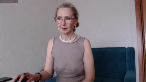 Snapshot of agatha_moore_ chatting on 04/24/26, 03:20 Agatha online show from 04/24/26, 03:20