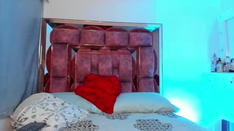 Agatha online show from 01/08/25, 10:16