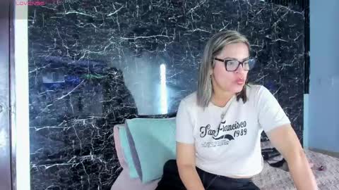 Snapshot of agatha_pleasure chatting on 04/29/26, 12:20 agatha_pleasure online show from 04/29/26, 12:20