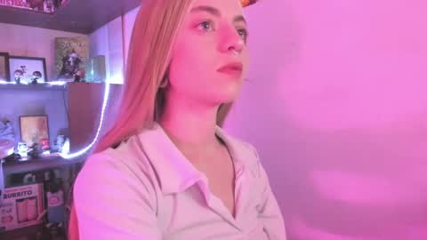 Camila     2 online show from 01/14/25, 10:23