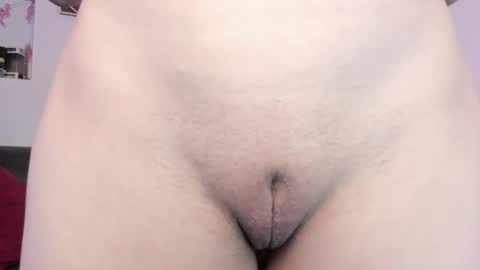 Camila     2 online show from 02/03/26, 12:31