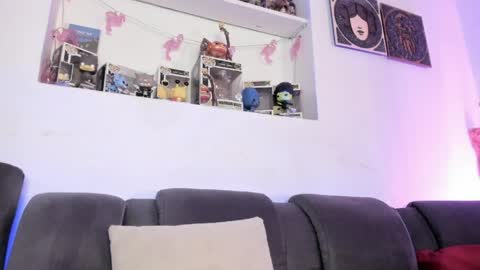 Snapshot of agathaa_ks_ chatting on 05/18/26, 04:07 Camila 2 online show from 05/18/26, 04:07