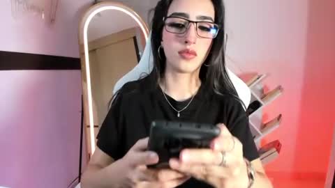 Snapshot of agathablair4 chatting on 07/19/26, 08:40 agathablair4 online show from 07/19/26, 08:40
