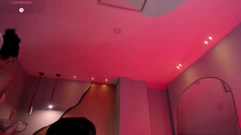 Snapshot of agathakondo chatting on 02/17/25, 01:36 Agatha online show from 02/17/25, 01:36