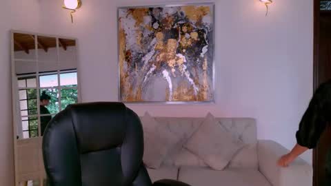 Agatha online show from 02/19/26, 09:00