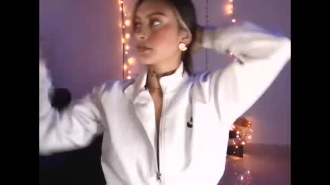 agathamoont online show from 03/04/26, 01:06