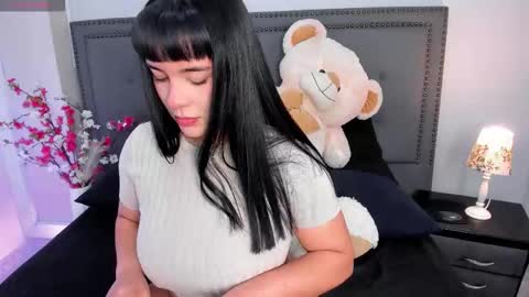         online show from 01/19/26, 01:59