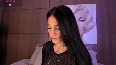    online show from 11/03/25, 12:46