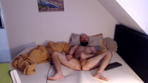 Snapshot of age_of_pleasure chatting on 07/19/26, 11:36 age_of_pleasure online show from 07/19/26, 11:36